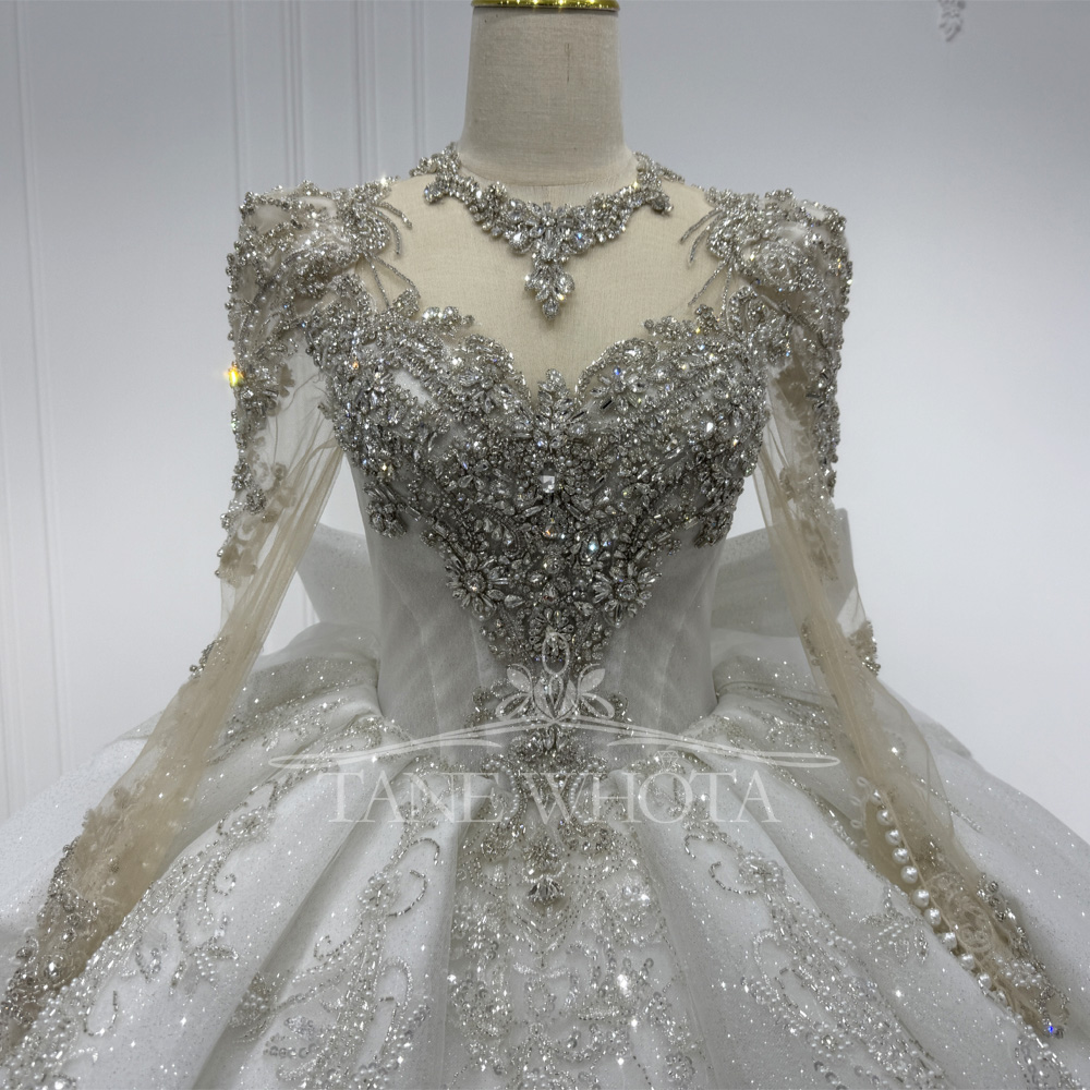 Shoulder Massage Ball - Luxury Wedding Dress With Long Sleeves