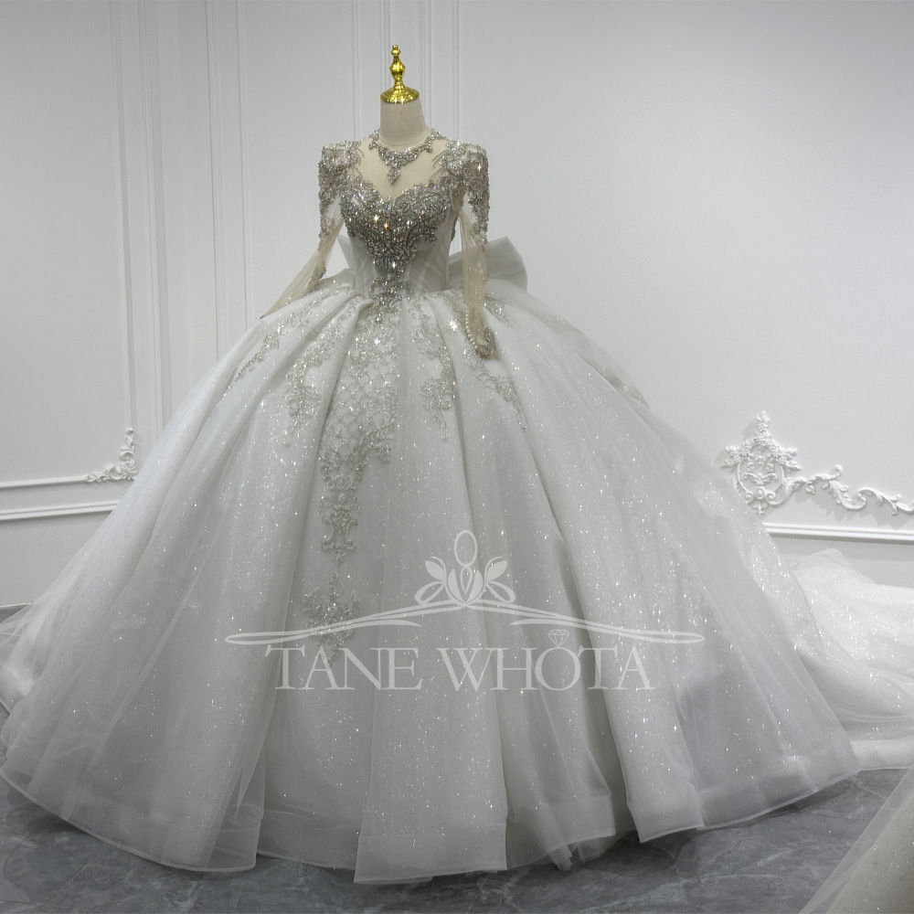 Luxury Wedding Dress With Long - Shoulder Massage Ball のレビューと価格