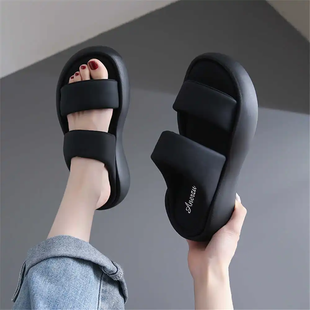 Size 39 Strips Summer Shoes Sa - Yoga Fitness Reservation のレビューと価格